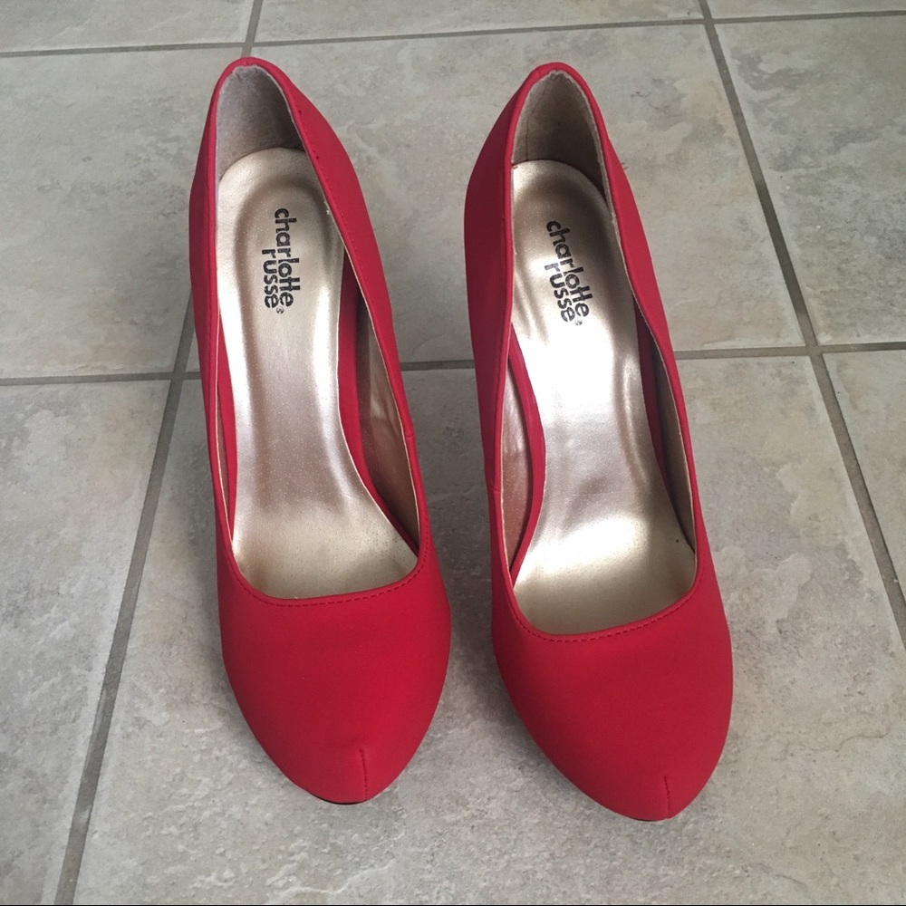 Charlotte Russe | Red Pumps